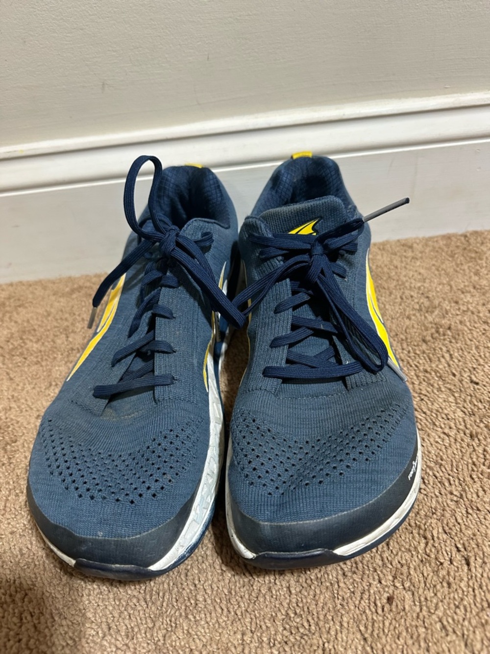 Altra Paradigm 4.5 Shoes Mens Size 11 Blue Yellow Running Sneakers ALM1948G470
